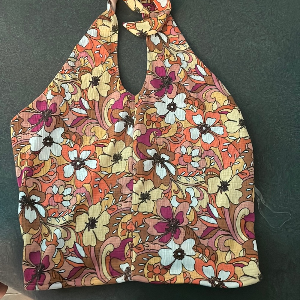 Halter top